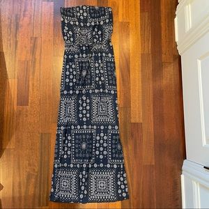 Old Navy Strapless Maxi Dress (Tall Sizing - Size Medium)